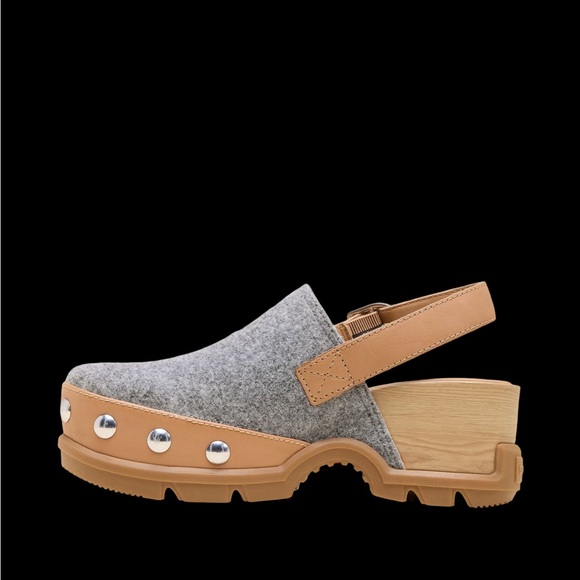 Sorel Grey Felt & Tan Leather Clog Sandals - Picture 3 of 9